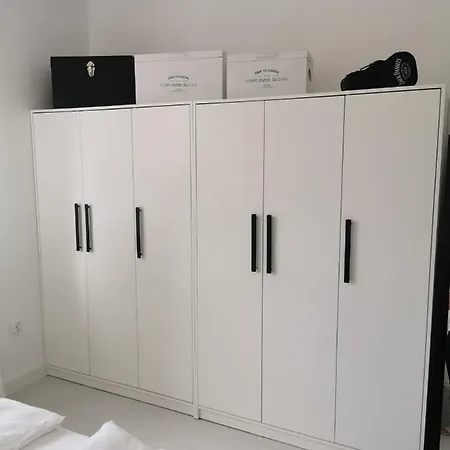 Przytulny Apartament Z Kominkiem Przy Jeziorze Borne Sulinowo Exterior photo